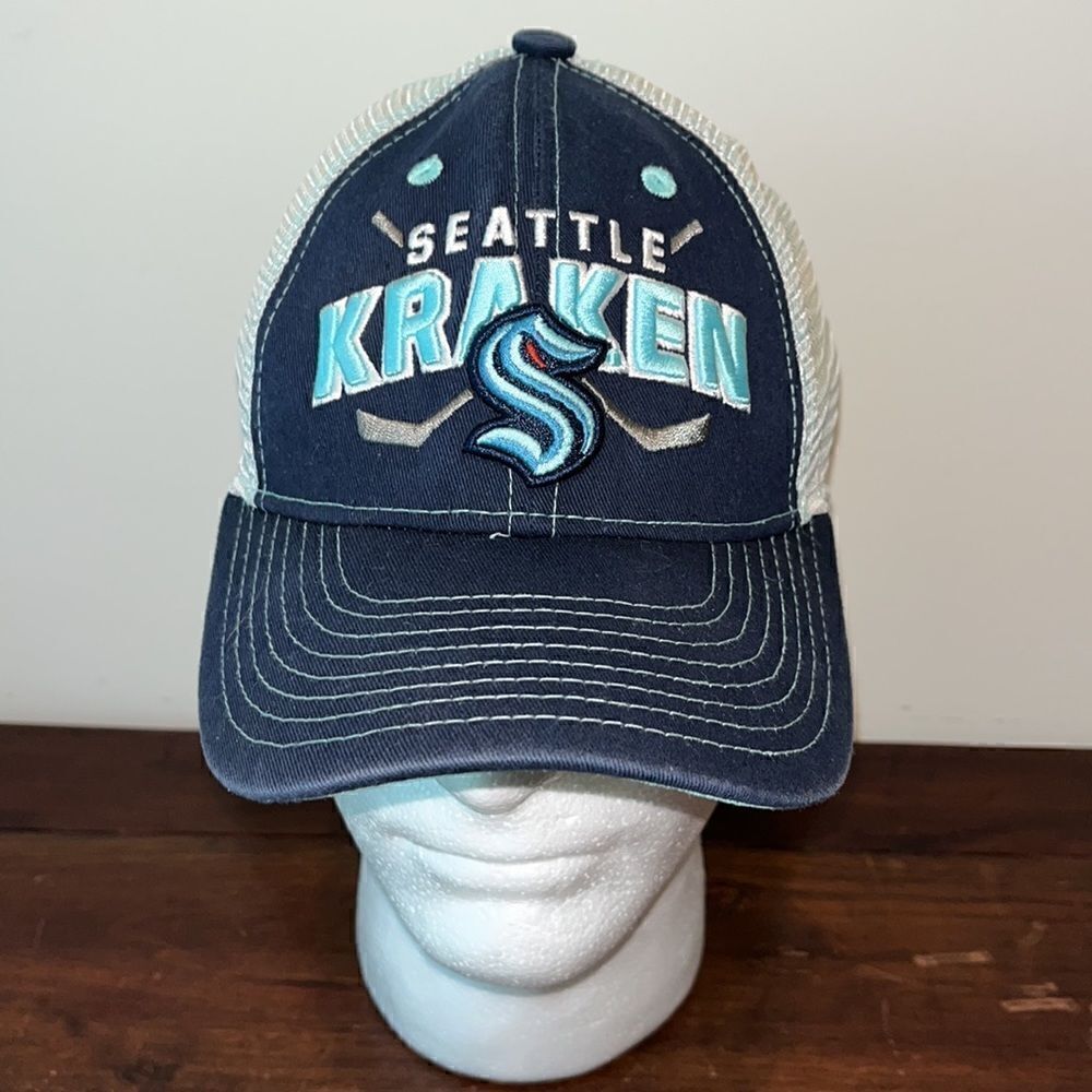 Kids youth Blue White Seattle Kraken Hockey Team Baseball Trucker Snapback cap